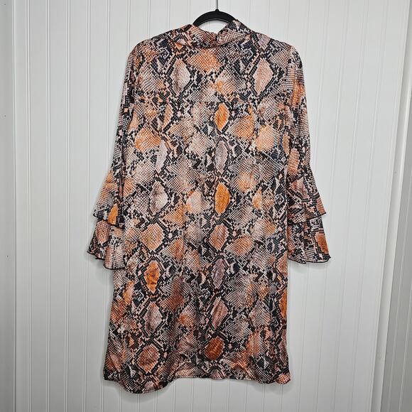 Uncle Frank Women's Satin Snake Print Mini Dress Sz M V-Neck Ruffle Bell Sleeves - Picture 5 of 9